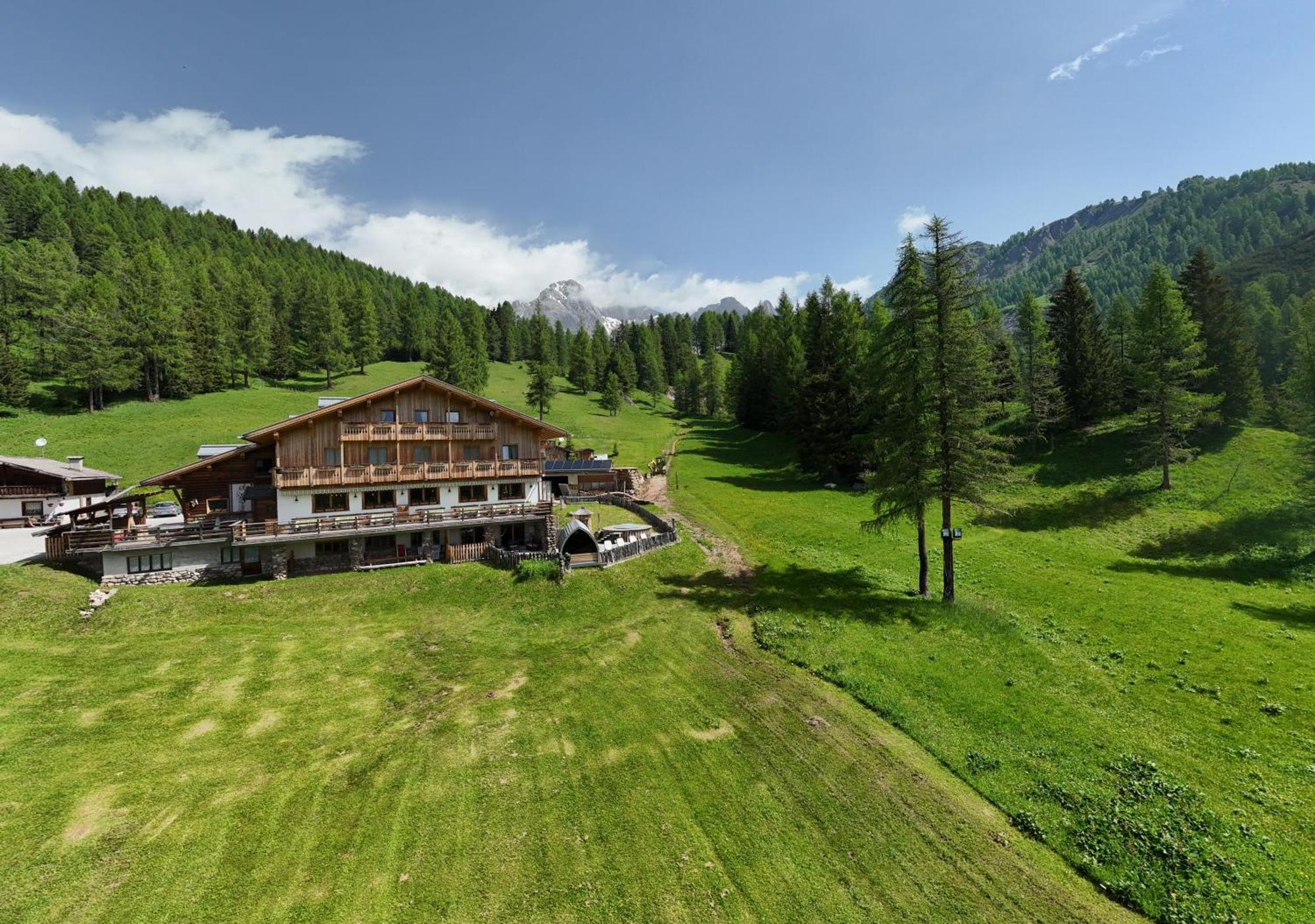Rifugio Flora Alpina Hotel Passo San Pellegrino Exterior foto